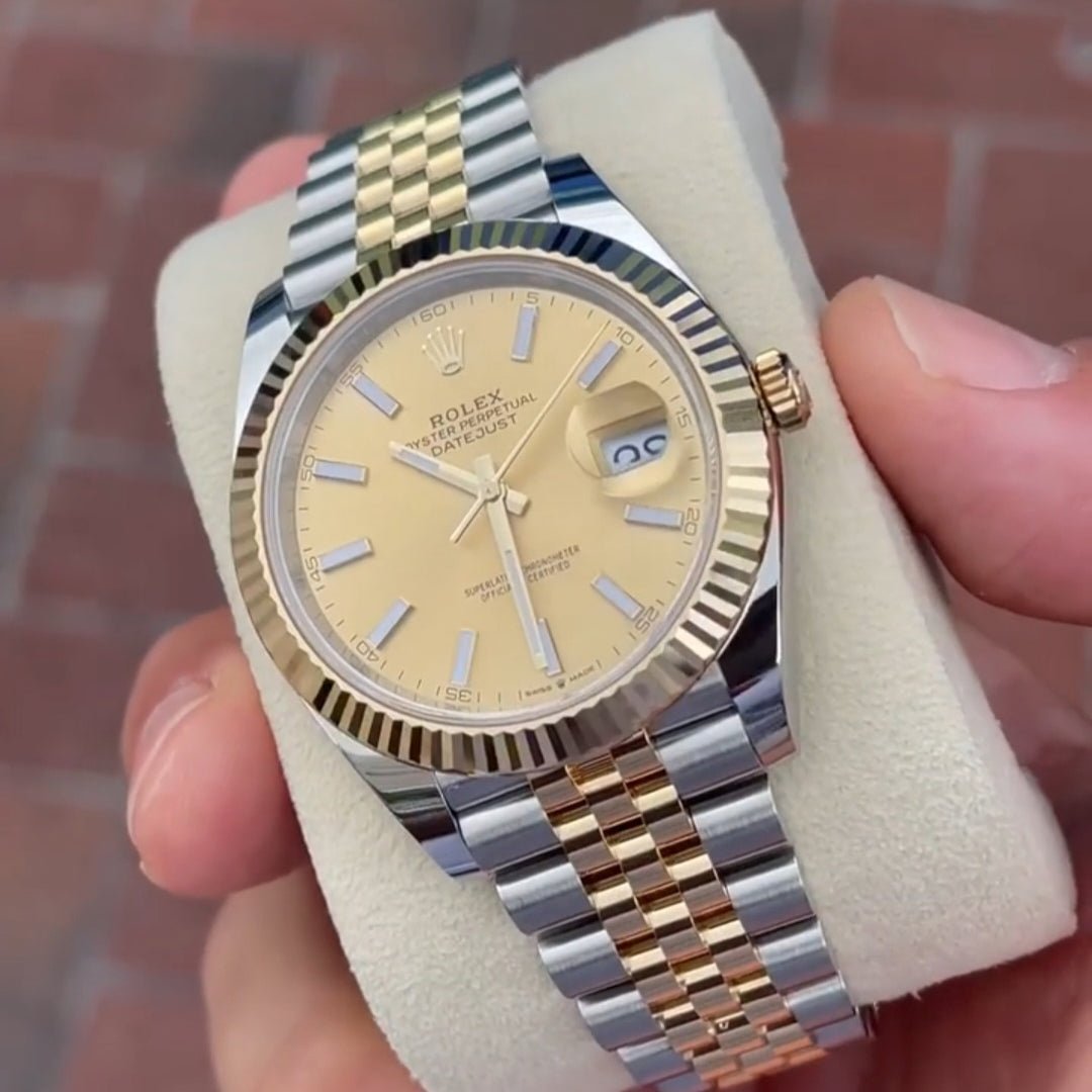 RolexDatejustGoldSilverGoldDialMetalWatch_6.jpg